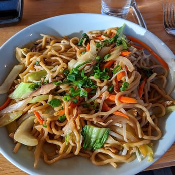 Isana - Sushi Bars Near Me - Kihei, Hawaii