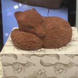 Yann Couvreur Patisserie - Signature fox.