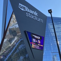 US Bank Stadium Station - US Bank Stadium outside