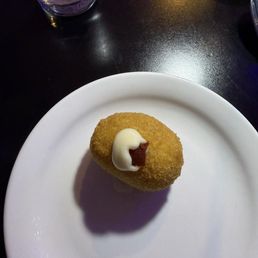 Croquetta Croquetta