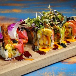 Donjito - El Dragon Rojo Roll