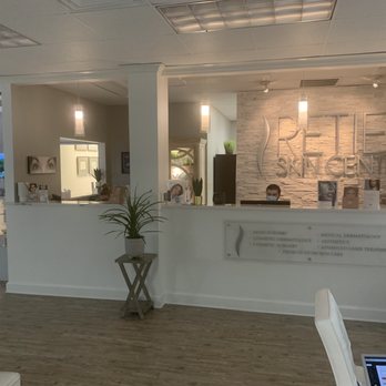 Retief Skin Center - Upon entering - Dermatologists Near Me - Nashville, Tennessee