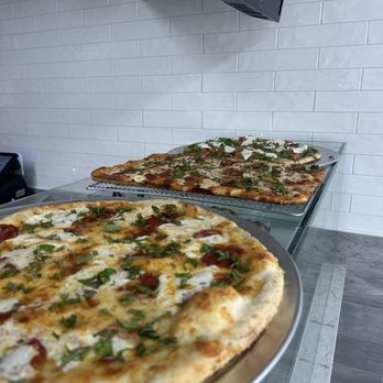 Basil Pizza - Pizza Near Me - Garfield, New Jersey Basil Pizza - Pizza Near Me - Garfield, New Jersey