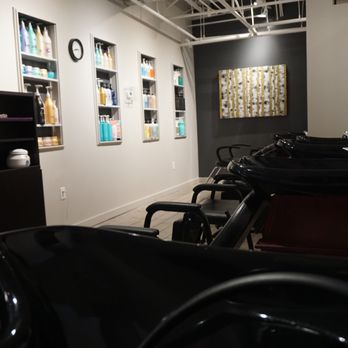 Sakada Studios - Shampoo Stations - Hair Salons Near Me - Minnetonka, Minnesota