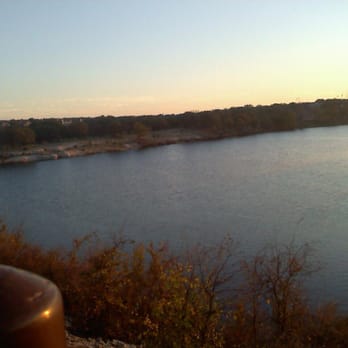 Brushy Creek Regional Trail - Trail goes by this awesome lake. - Hiking Near Me - Cedar Park, Texas Brushy Creek Regional Trail - Trail goes by this awesome lake. - Hiking Near Me - Cedar Park, Texas