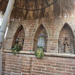 Caffé Todos Santos - Outdoor garden room was comfortable and airy