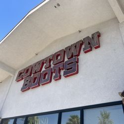 Cowtown Boots