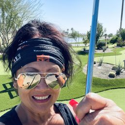 Tee time! Tee time!
