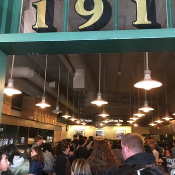Starbucks - Coffee & Tea Near Me - Seattle, Washington Starbucks - Coffee & Tea Near Me - Seattle, Washington