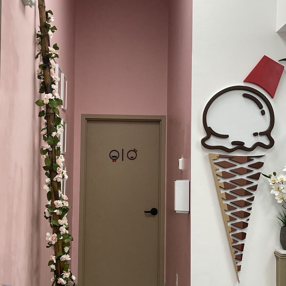 SUGAR ICE CREAM & WAFFLES 30 Photos & 20 Reviews 4701 S Custer Rd