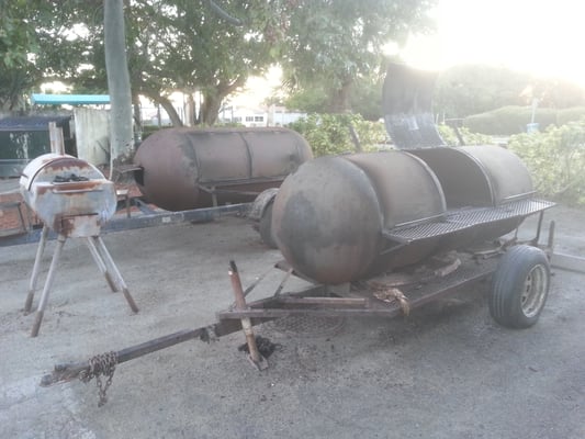 Troy's Barbeque and Southern Kitchen by null