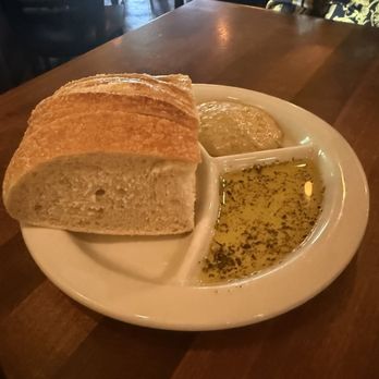 Paesanos 1604 - Sourdough bread, olive Olive and toast - Italian Near Me - San Antonio, Texas Paesanos 1604 - Sourdough bread, olive Olive and toast - Italian Near Me - San Antonio, Texas