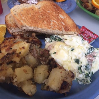 Cafe 222 - Green Eggs and Spam (egg whites) - Breakfast & Brunch Near Me - San Diego, California