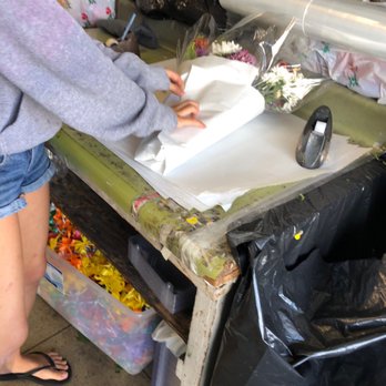 Le Flowers - Florists Near Me - Honolulu, Hawaii Le Flowers - Florists Near Me - Honolulu, Hawaii