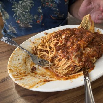 Lillo's Tuscan Grille - Spagasagna was more than enough to share and still have plenty of leftovers. - Italian Near Me - Gulf Breeze, Florida