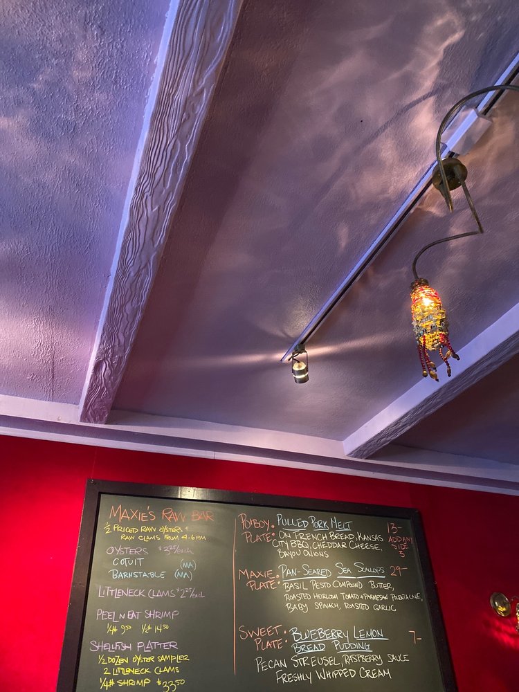 Maxie's Supper Club & Oyster Bar