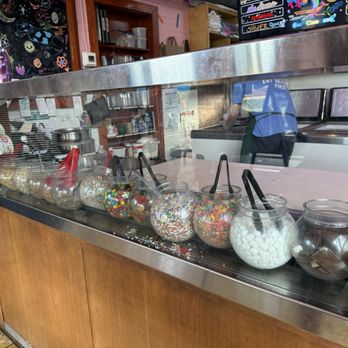 Amys Ice Creams - Toppings - Ice Cream & Frozen Yogurt Near Me - Austin, Texas
