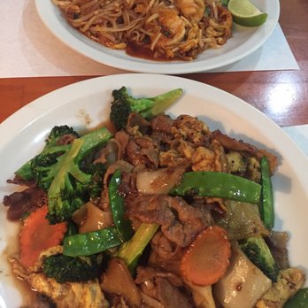 Ha Long Bay - Vietnamese Near Me - Madison, Wisconsin