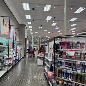 Target - Department Stores Near Me - Encinitas, California