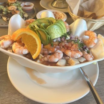 Mariscos Corona - Large Coctel Campechana - Mexican Near Me - Van Nuys, California Mariscos Corona - Large Coctel Campechana - Mexican Near Me - Van Nuys, California