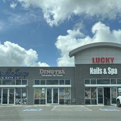 Ding Tea - Storefront