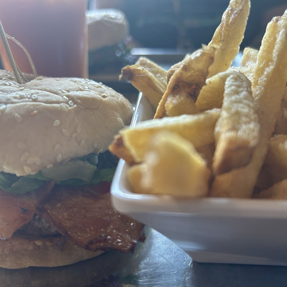 Uneeda Burger - Burgers Near Me - Seattle, Washington Uneeda Burger - Burgers Near Me - Seattle, Washington