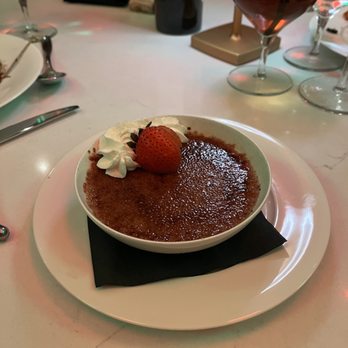 Restaurant Iris - Crème Brûlée - Cajun/Creole Near Me - Memphis, Tennessee
