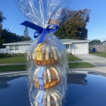 Nothing Bundt Cakes - Bakeries Near Me - Fort Lauderdale, Florida Nothing Bundt Cakes - Bakeries Near Me - Fort Lauderdale, Florida