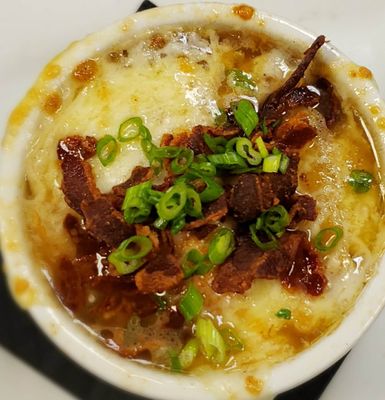 Nosh Restaurant and Wine Lounge by null