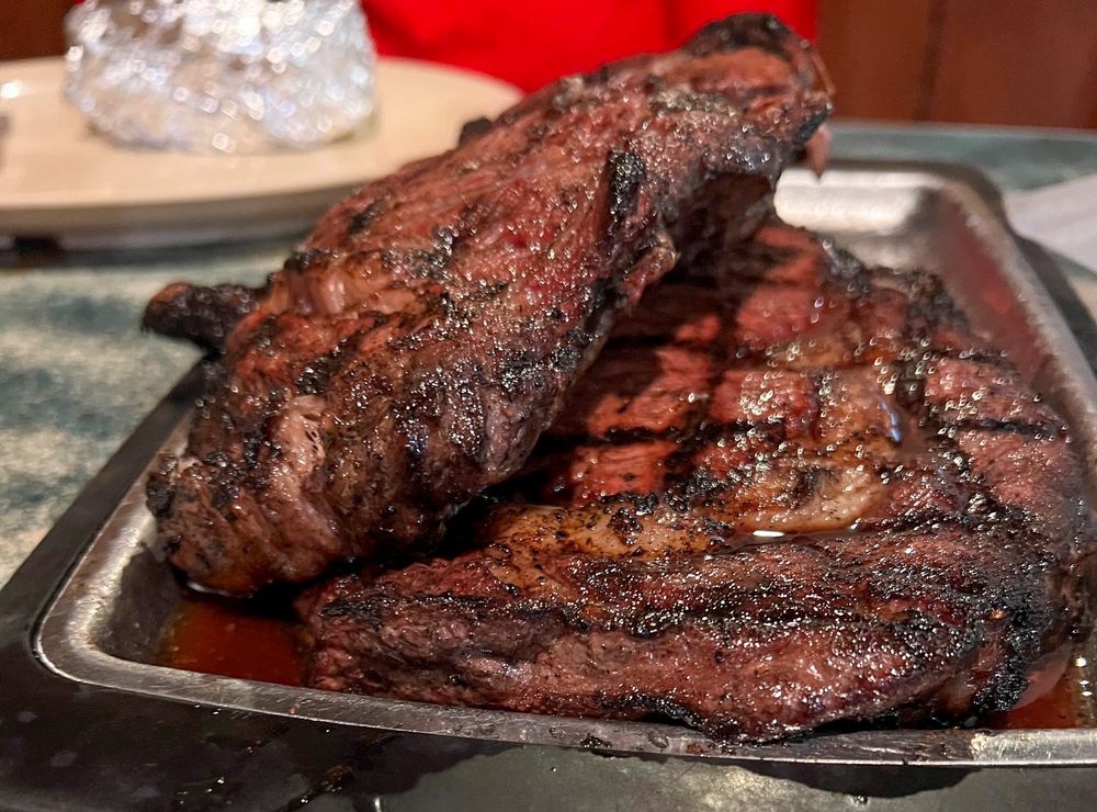 Food from The Scioto Ribber