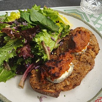 La Doulce Terrasse - La Confluence Toast - Creperies Near Me - Villandry, 37