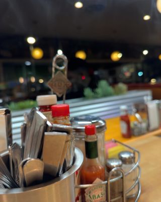 Cindy's by null