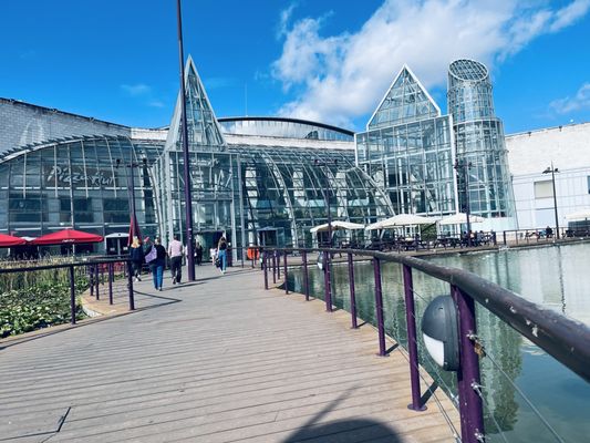 Bluewater Shopping Centre by null