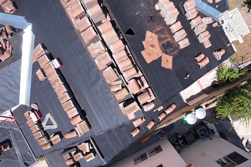 Slide of Roofer Handy Man