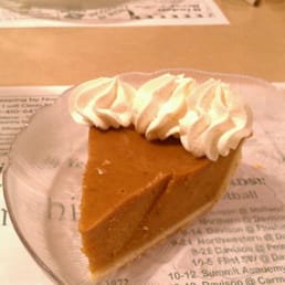 Tasty pun'kin pie for dessert