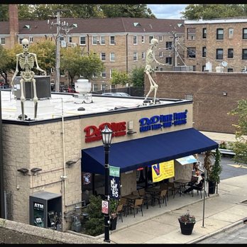 D&D Dogs - American Near Me - Evanston, Illinois