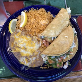 Papagayos - Dos pescados (fish tacos) - Mexican Near Me - Lake Arrowhead, California