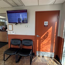 Jiffy Lube - 2nd tv showing prices for services