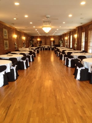 CRUMP &amp; FIELD BALLROOM - Venues &amp; Event Spaces - 1401 Greenup Ave