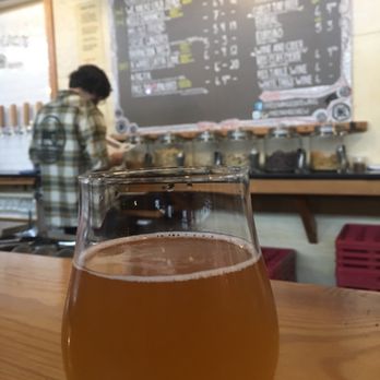 Free Range Brewing - Susie Ginger - Breweries Near Me - Charlotte, North Carolina Free Range Brewing - Susie Ginger - Breweries Near Me - Charlotte, North Carolina