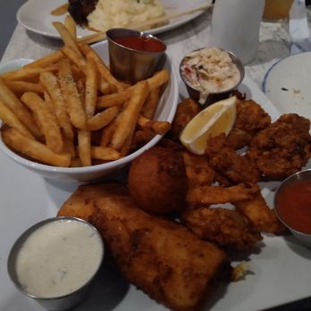 Blu Oyster - Platter was BUSSN!!!! - Seafood Near Me - Johns Island, South Carolina Blu Oyster - Platter was BUSSN!!!! - Seafood Near Me - Johns Island, South Carolina