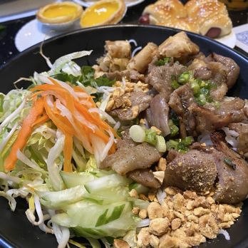 Ha Long Bay - Pork & Egg Roll Vermicelli - Vietnamese Near Me - Saint Petersburg, Florida