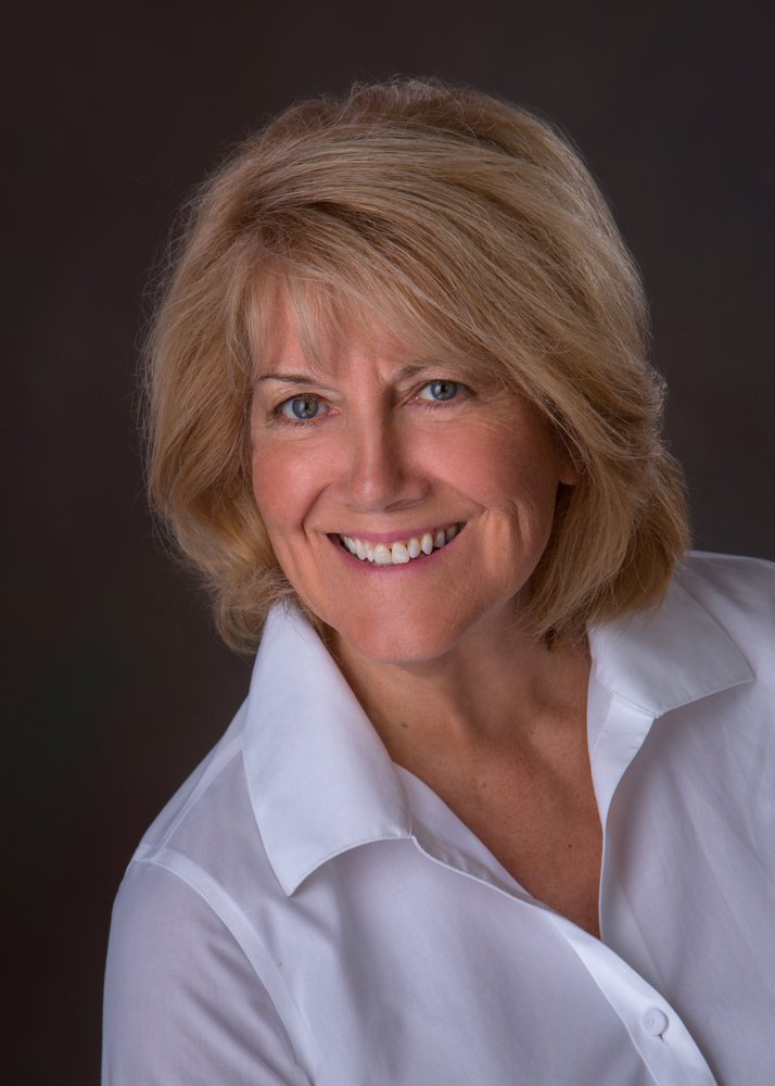 AT HOME REAL ESTATE Updated September 2024 Contact Agent 107 E State St, Hastings