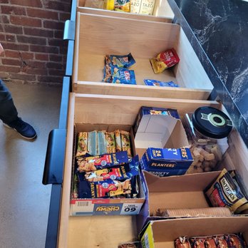 Livery Studio - Snacks! - Shared Office Spaces Near Me - Pasadena, California