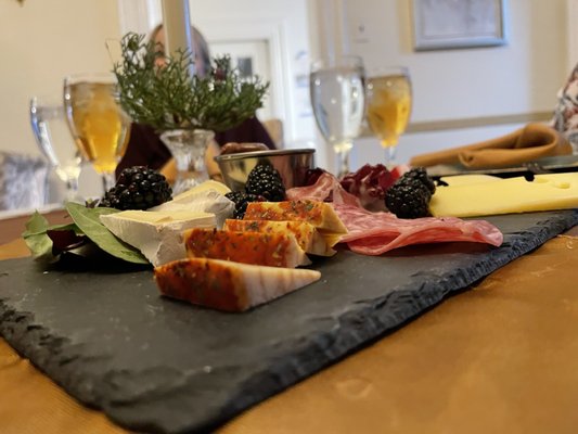 Elizabeth Esther Cafè by null