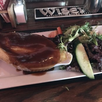 Village Idiot Pub - Shepherds pie, with salad substituted for fries - Pubs Near Me - Toronto, Ontario Village Idiot Pub - Shepherds pie, with salad substituted for fries - Pubs Near Me - Toronto, Ontario