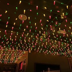 Hide A Way Lounge - Interior
