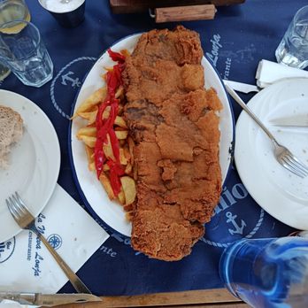 Lonja de Pescado - Cachopo - Seafood Near Me - Cudillero, O