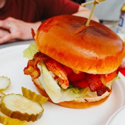 Monhegan Fish House - Lobster BLT