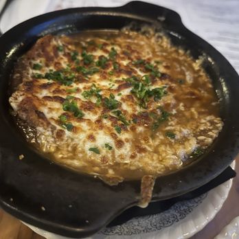 Buvette Nicole - French onion soup - French Near Me - Montreal, Quebec Buvette Nicole - French onion soup - French Near Me - Montreal, Quebec